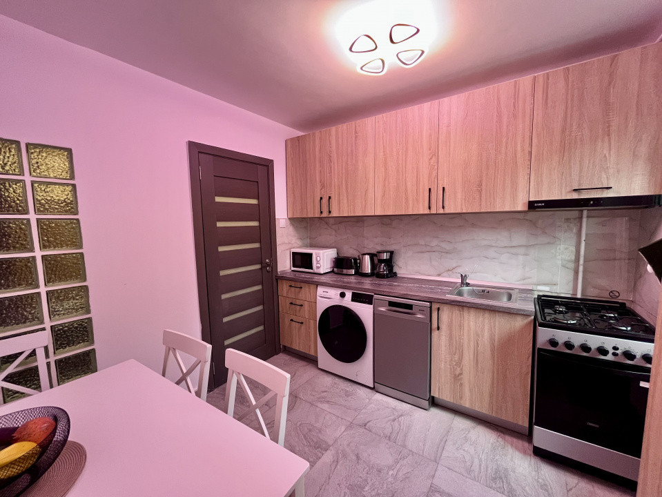 Apartament cochet cu 2 camere 