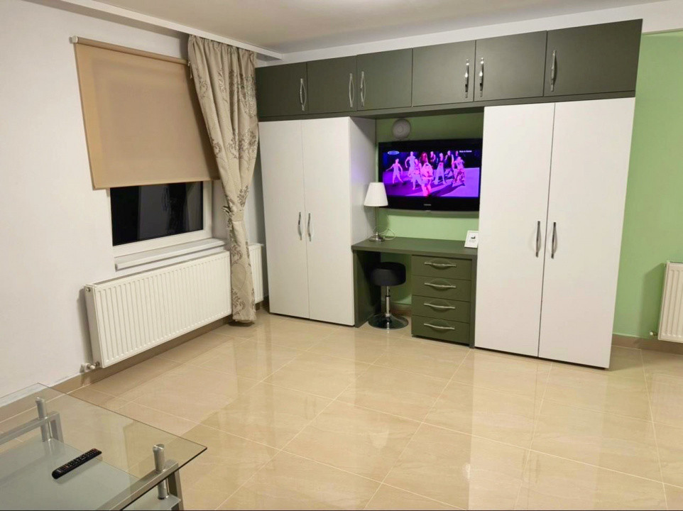Apartament cu 2 camere modern, in zona Centrală  
