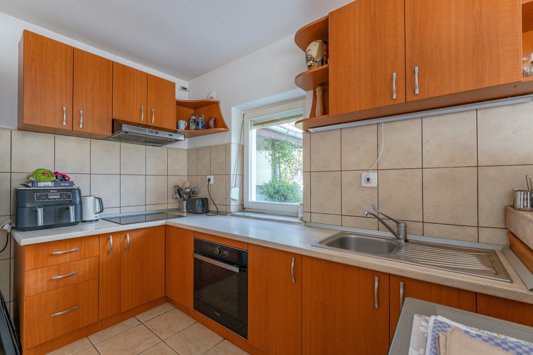Vilă tip duplex în mijlocul naturii | 6 camere | Garaj, terasă și 5 dormitoare