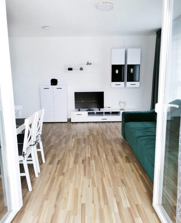 Apartament cu 2 camere în Avantgarden Tractorul 