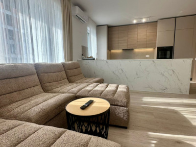 Apartament Lux 2 Camere Qualis  Tractorul cu Parcare Subterană