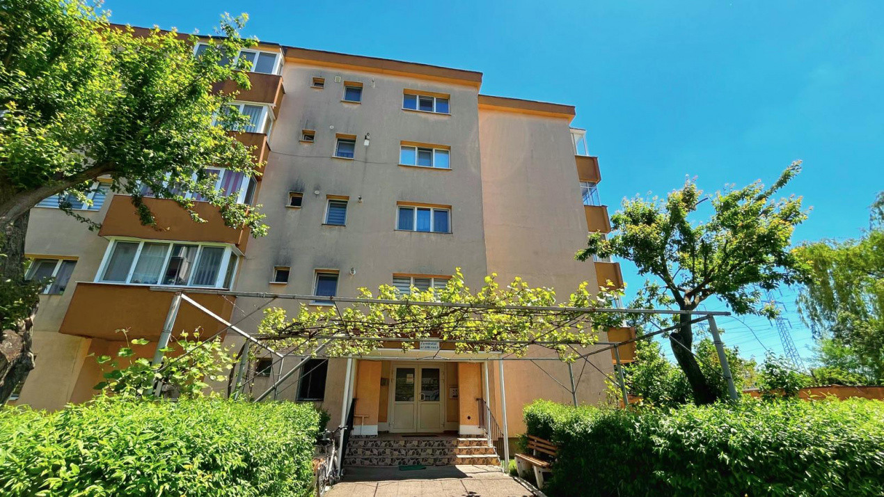2 camere decomandat | Garaj inclus | Uscatorie | Bloc anvelopat | 