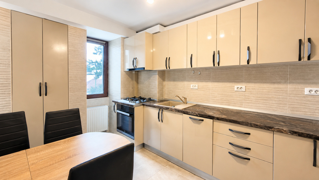 Apartament spatios cu 3 camere, ideal familie sau cuplu | Parcare inclusa | Onix