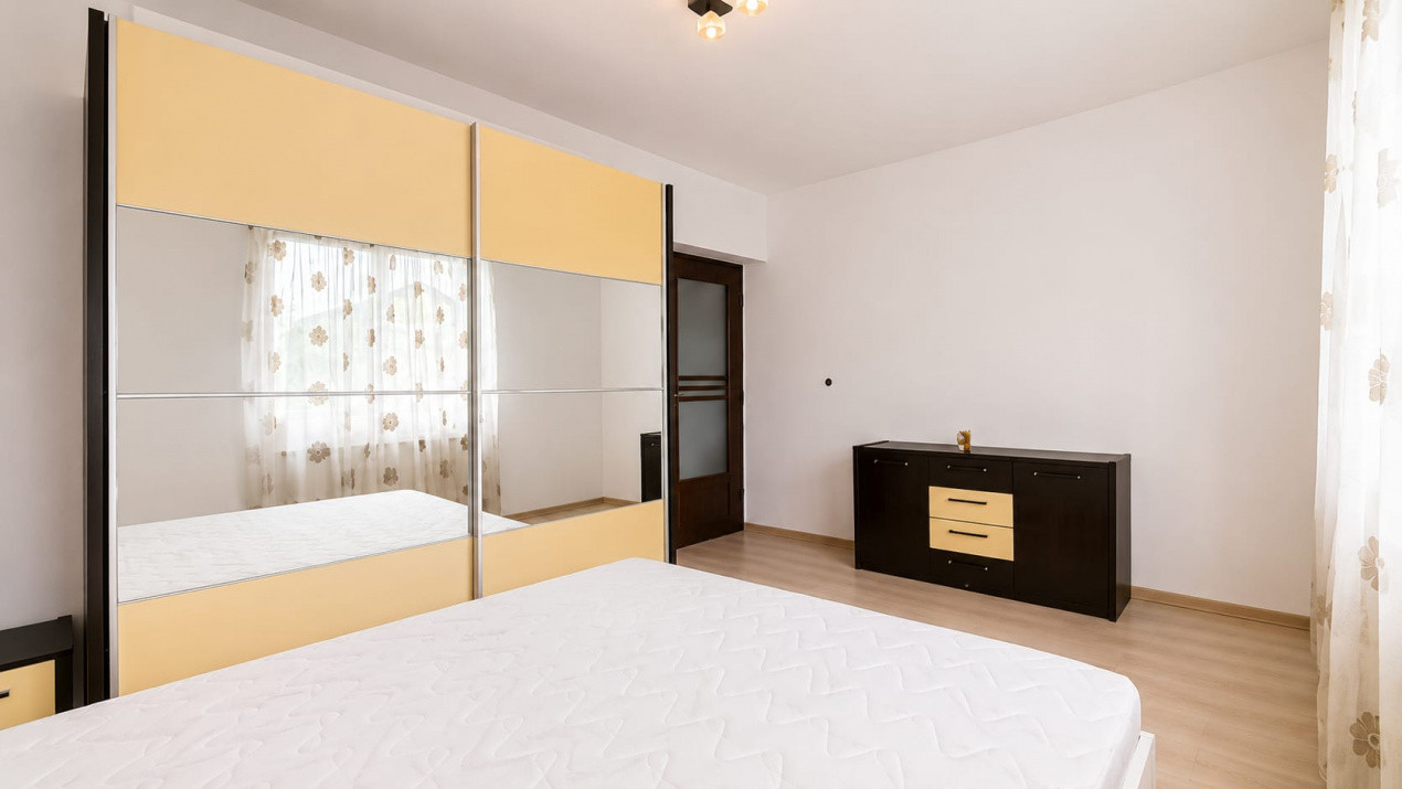 Apartament 2 camere decomandat| Loc parcare | Bloc tip vila | Tractorul