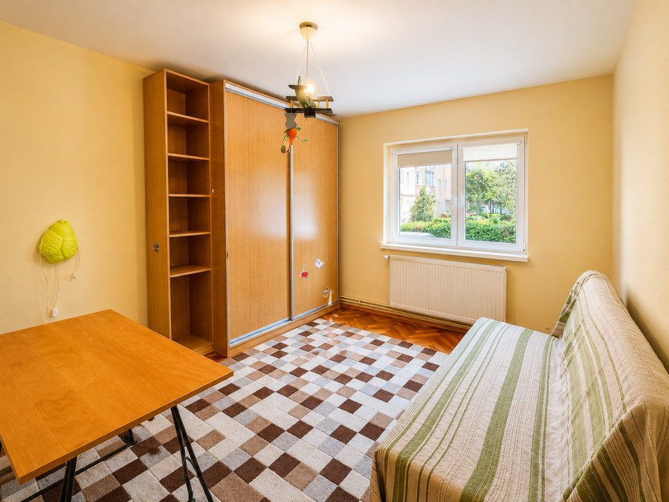 Apartament cu 3 camere, la parter, in zona centrala – Mihai Viteazul, Brasov