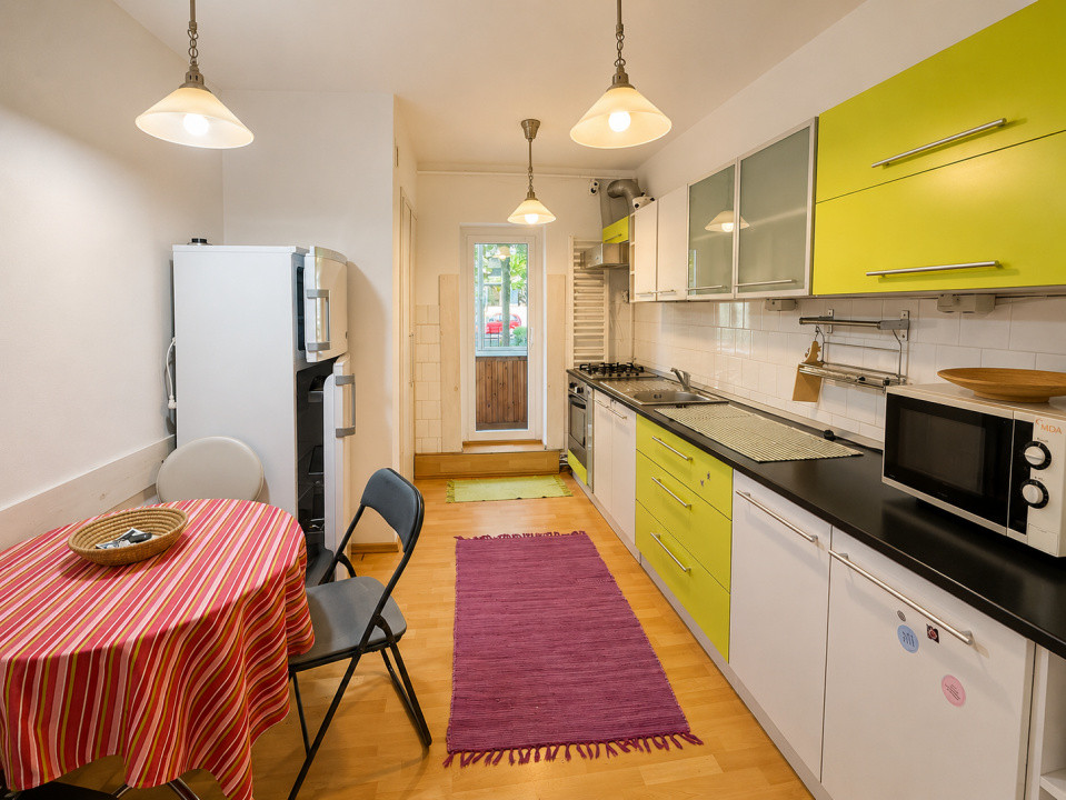 Apartament cu 3 camere, la parter, in zona centrala – Mihai Viteazul, Brasov