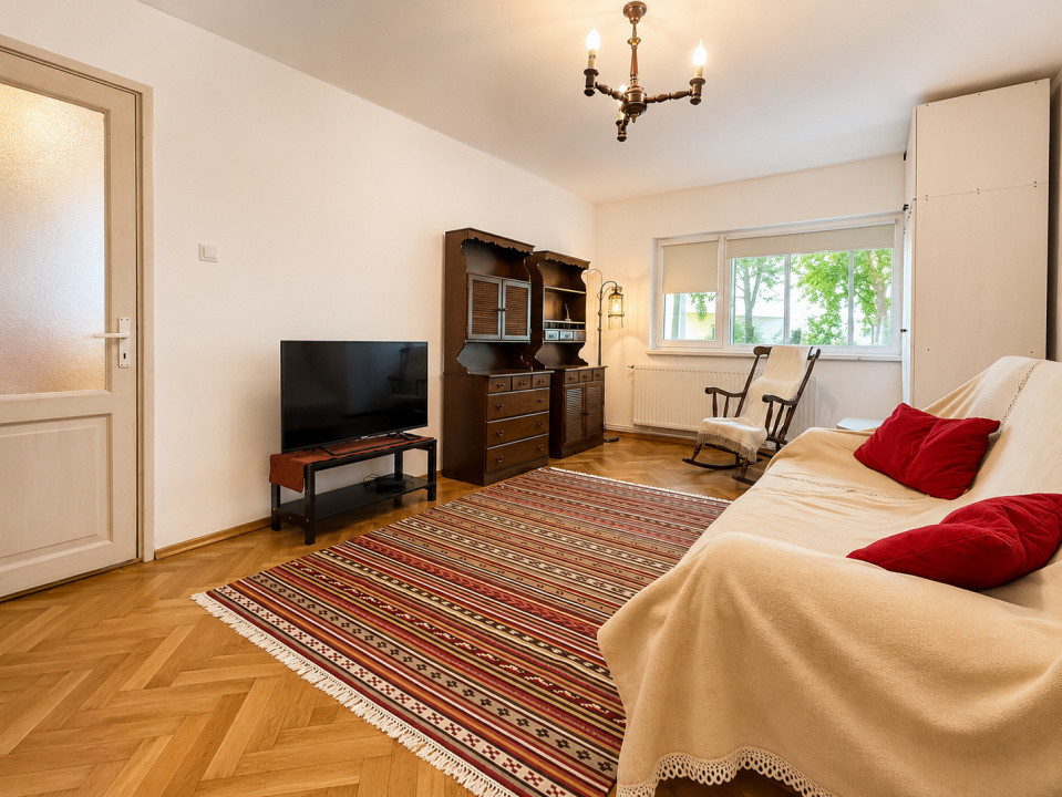 Apartament cu 3 camere, la parter, in zona centrala – Mihai Viteazul, Brasov