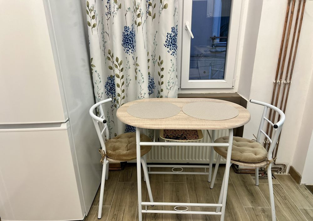 Garsoniera, zona Centrul istoric Piața Sfatului