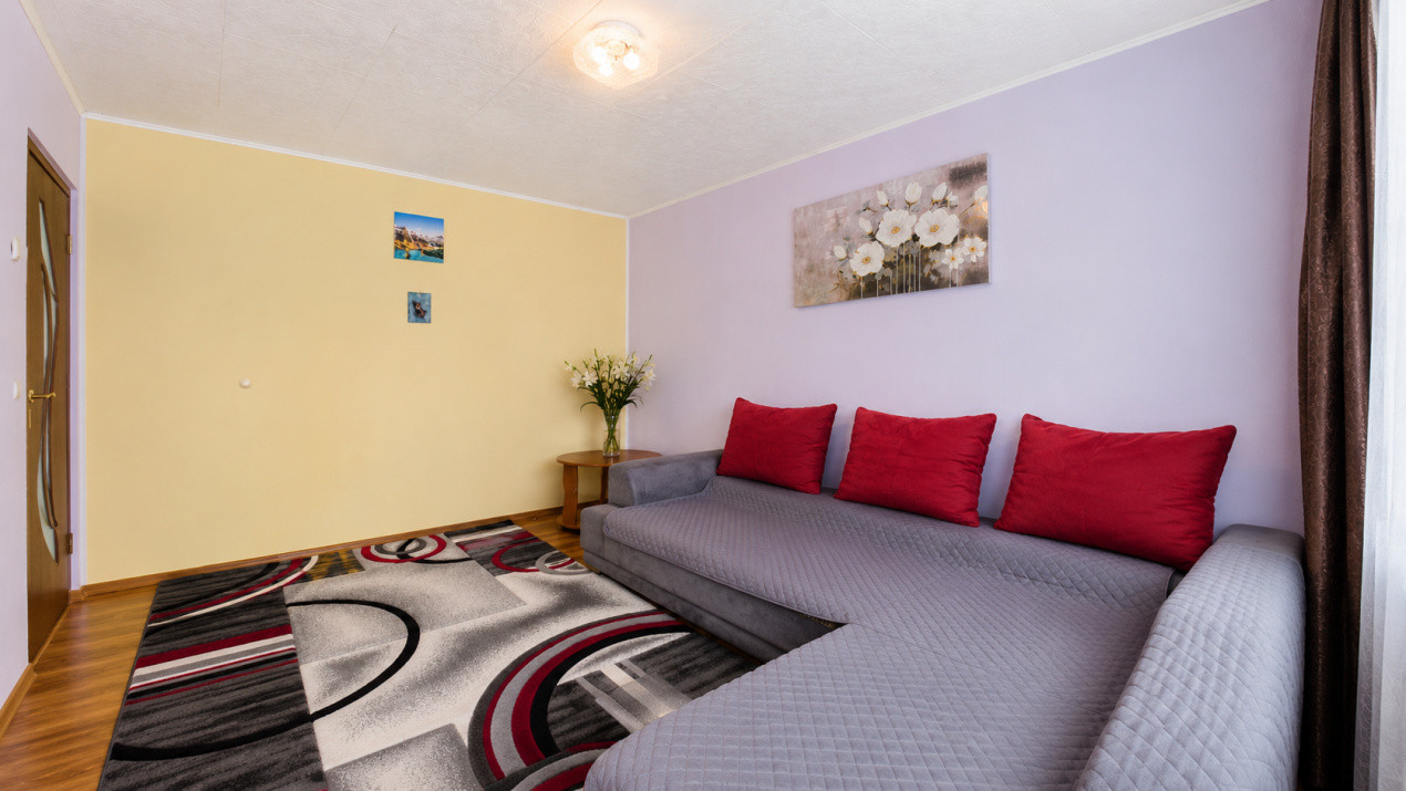| Apartament 2 camere | Racadau – Strada Tampei | Parter inalt | Loc de parcare