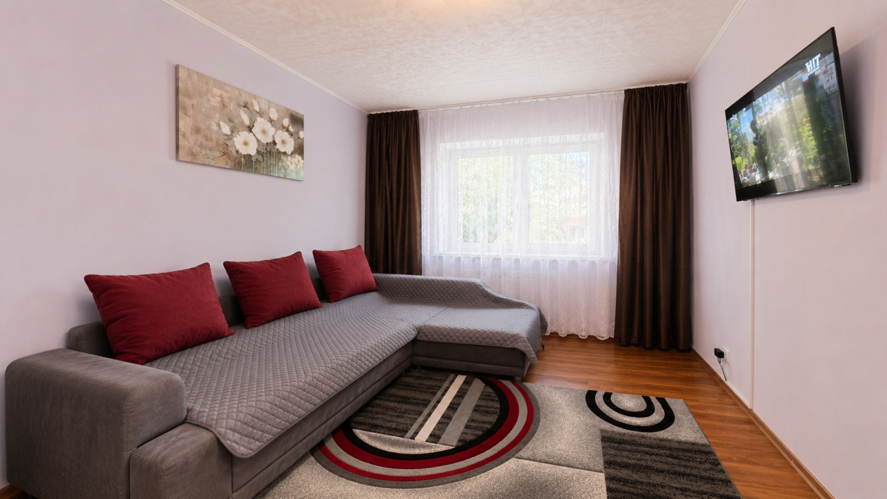 | Apartament 2 camere | Racadau – Strada Tampei | Parter inalt | Loc de parcare
