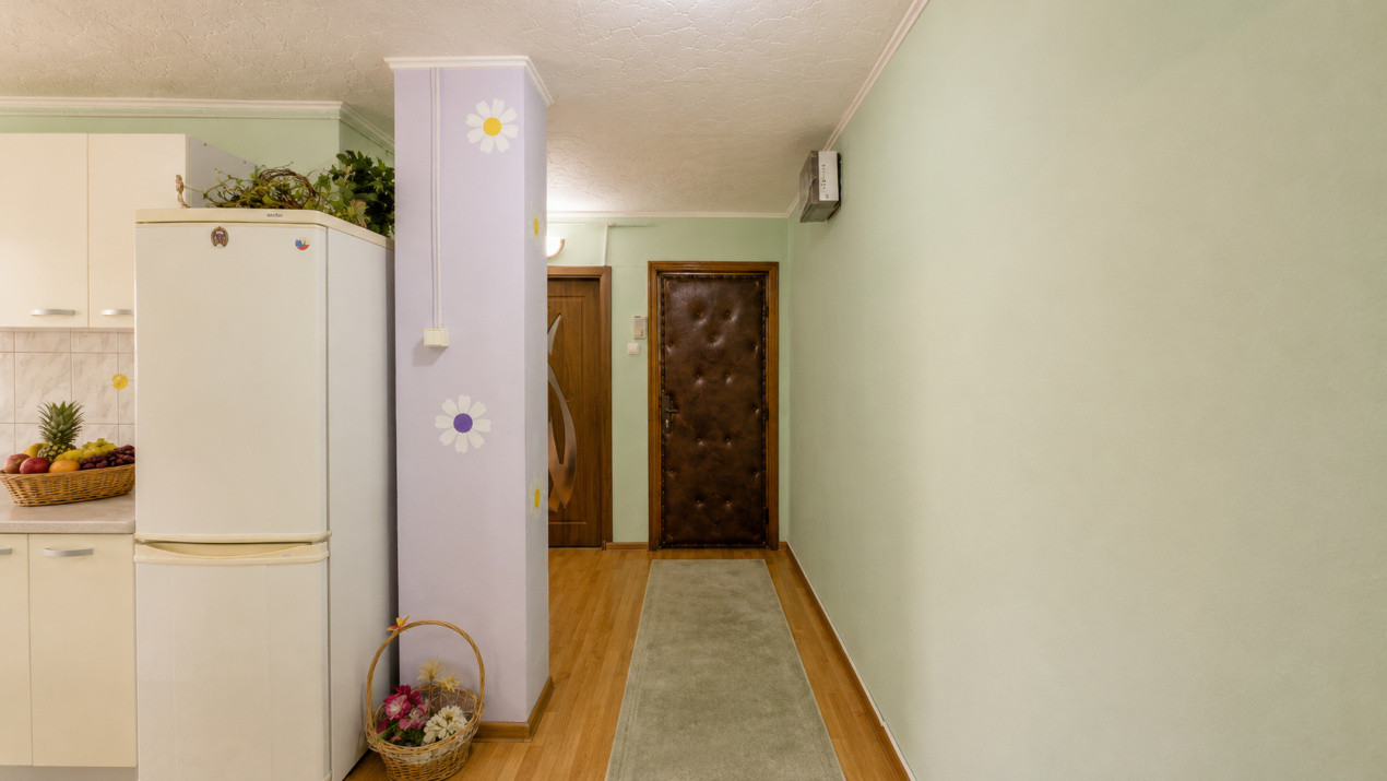 | Apartament 2 camere | Racadau – Strada Tampei | Parter inalt | Loc de parcare