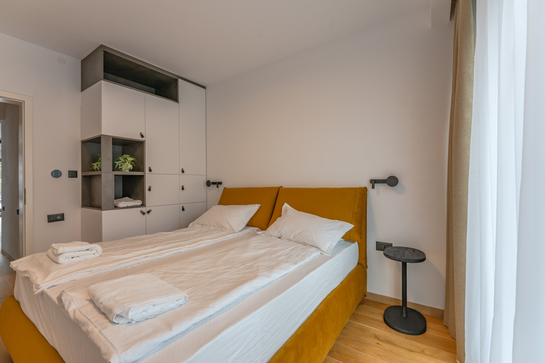 Apartament 4 camere cu terasă 104 mp și priveliște spre Tâmpa