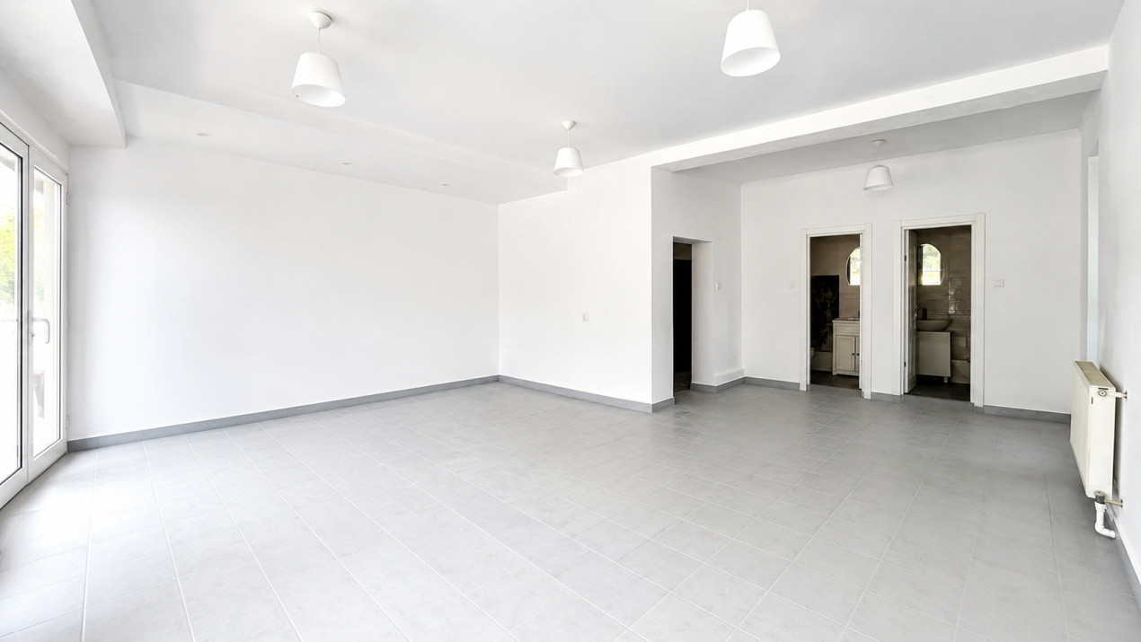 Spatiu comercial 80 mp | HORECA| Terasa privata | Curent trifazic