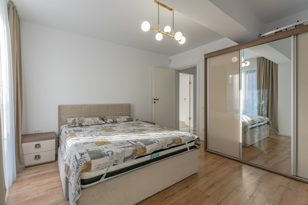 Apartament de lux cu 2 camere si 2 terase in Tractorul