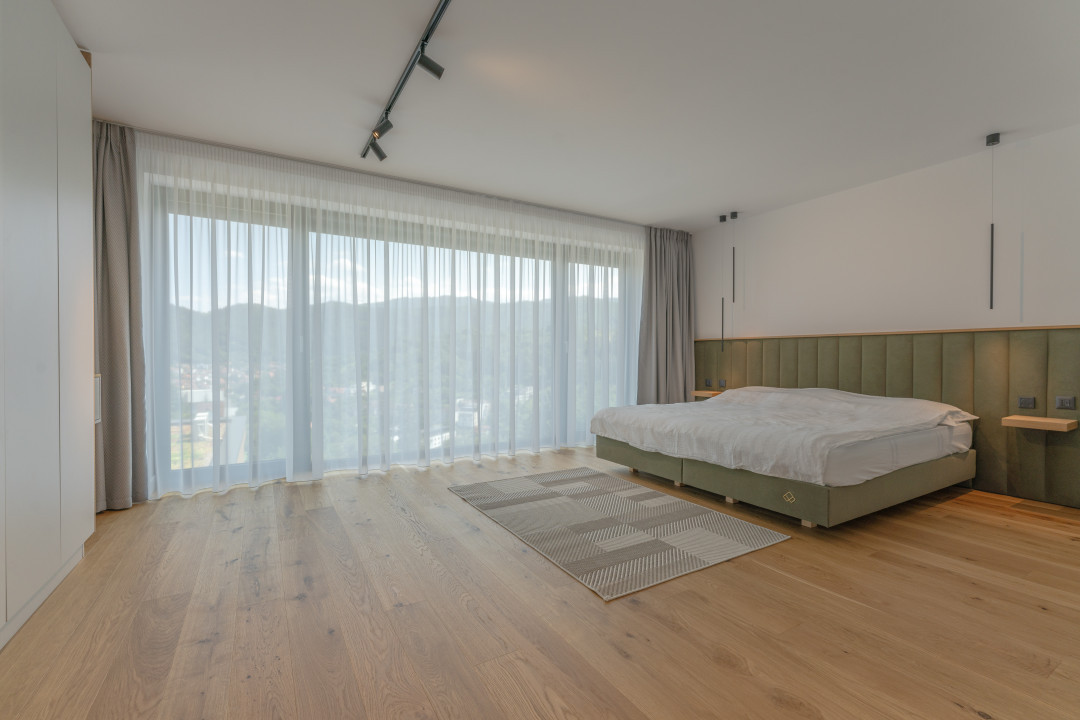 Duplex Premium cu Panorama Carpaților | Drumul Poienii Complex Stejeris