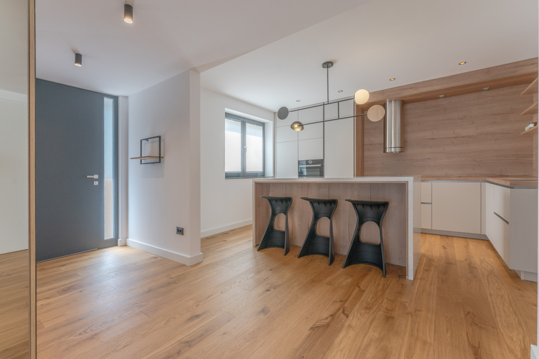 Duplex Premium cu Panorama Carpaților | Drumul Poienii Complex Stejeris