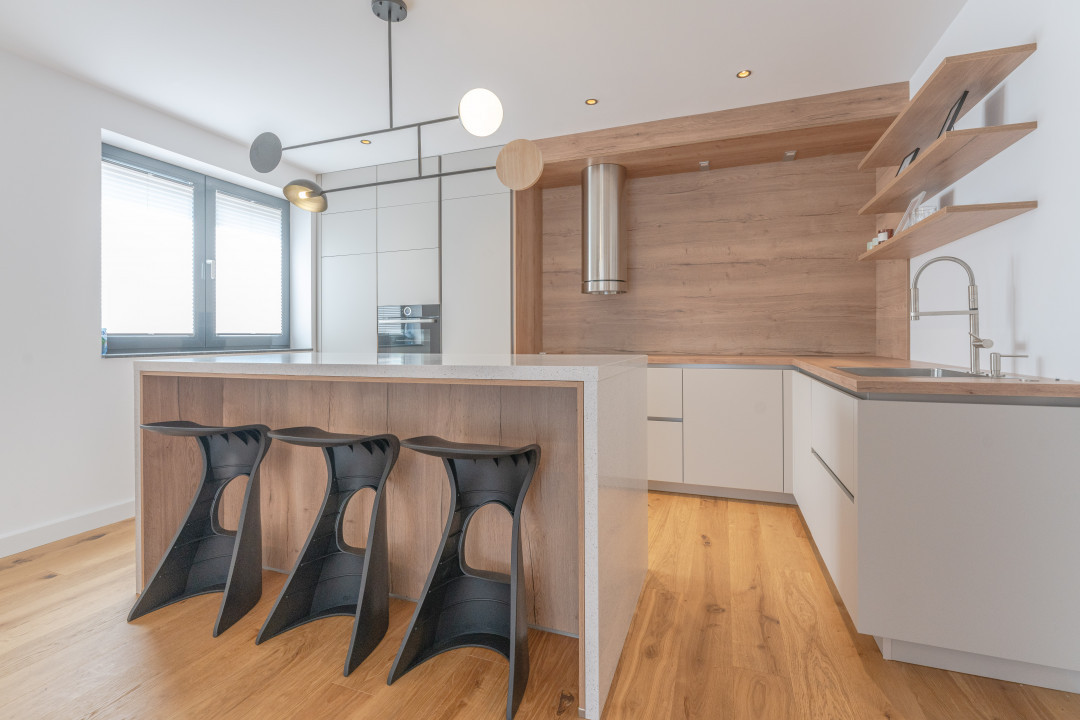 Duplex Premium cu Panorama Carpaților | Drumul Poienii Complex Stejeris