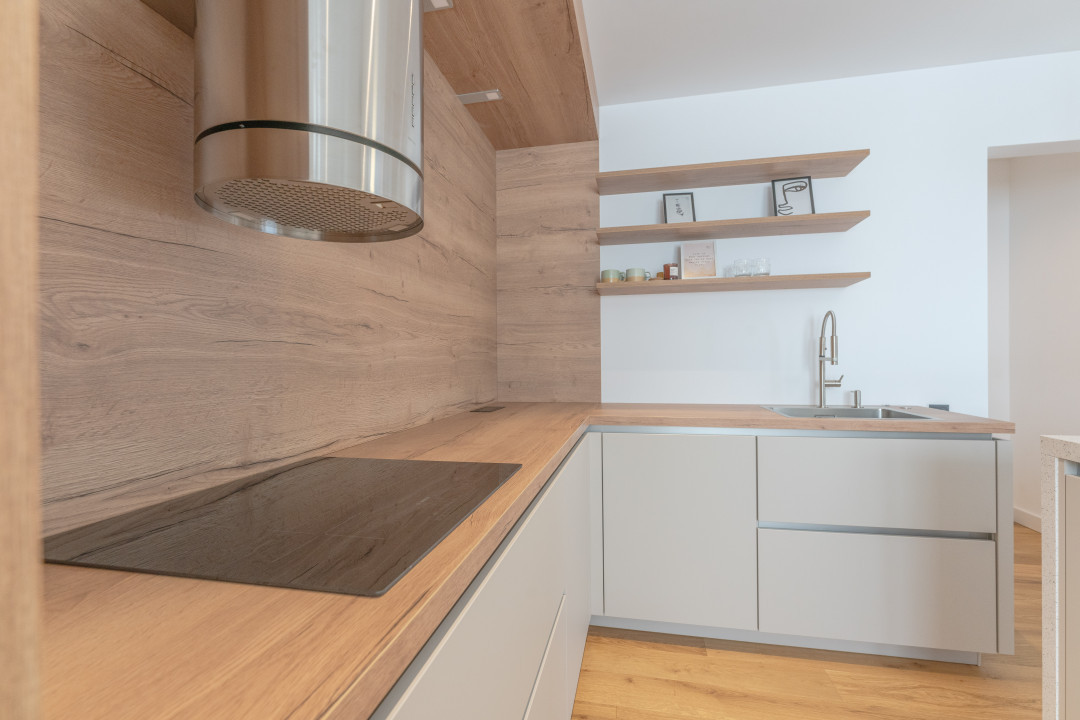 Duplex Premium cu Panorama Carpaților | Drumul Poienii Complex Stejeris
