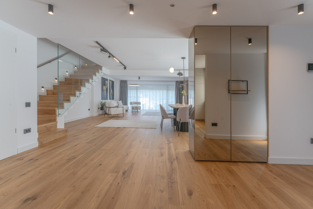 Duplex Premium cu Panorama Carpaților | Drumul Poienii Complex Stejeris