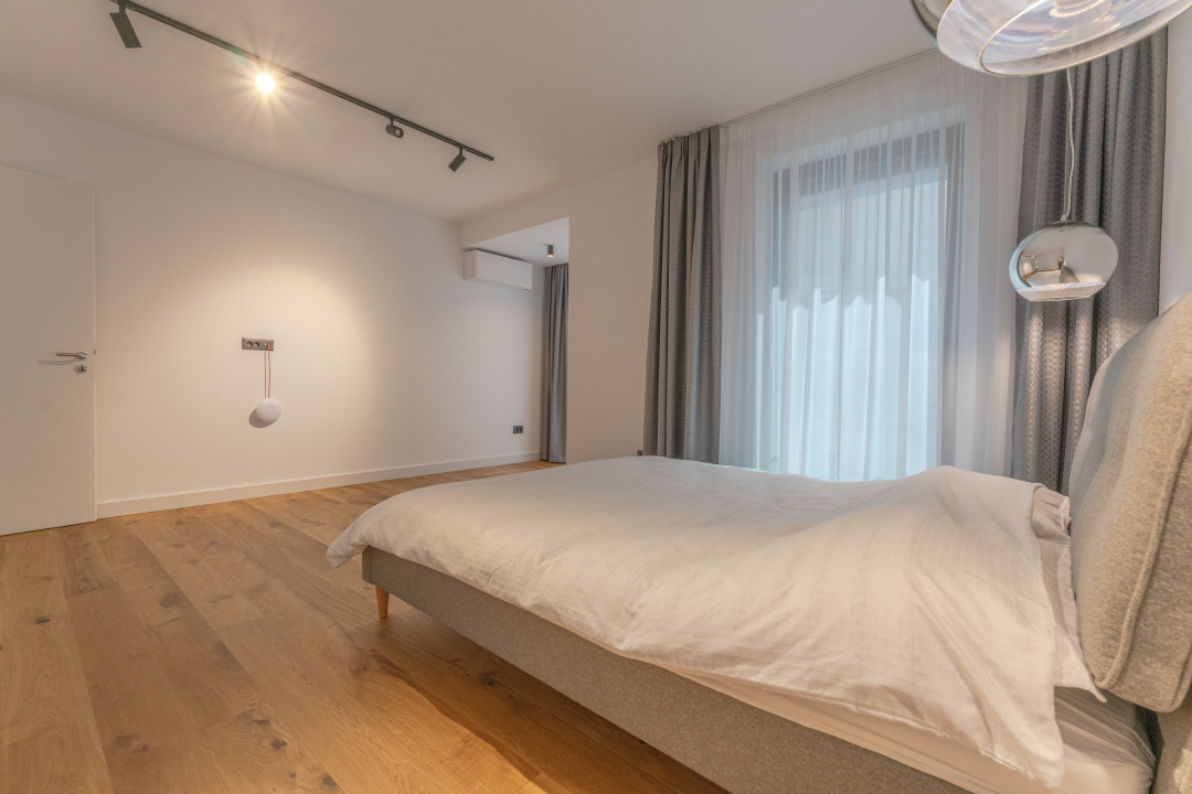 Duplex Premium cu Panorama Carpaților | Drumul Poienii Complex Stejeris