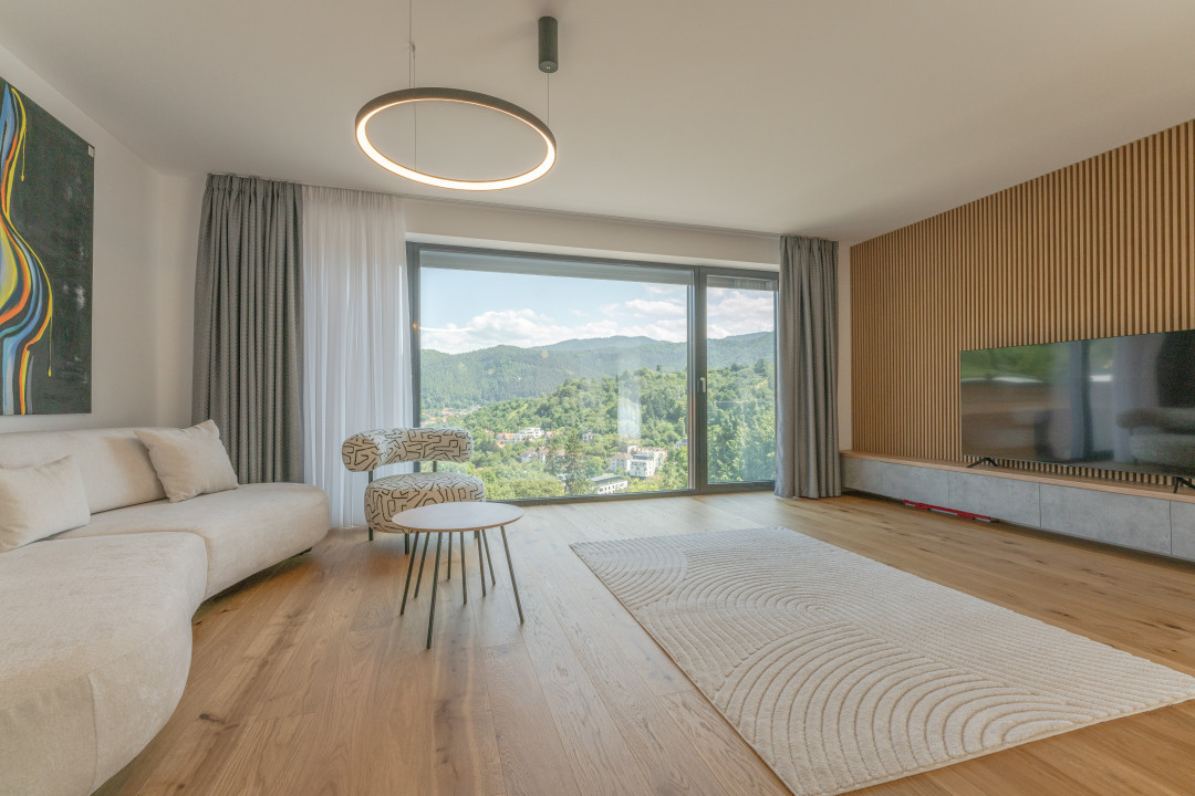 Duplex Premium cu Panorama Carpaților | Drumul Poienii Complex Stejeris