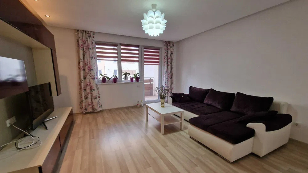 Apartament cochet cu doua camere in Urban 