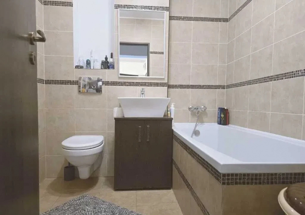 Apartament 2 camere decomandat in Centrul Civic Brasov Toamnei-CEC etaj 3/4