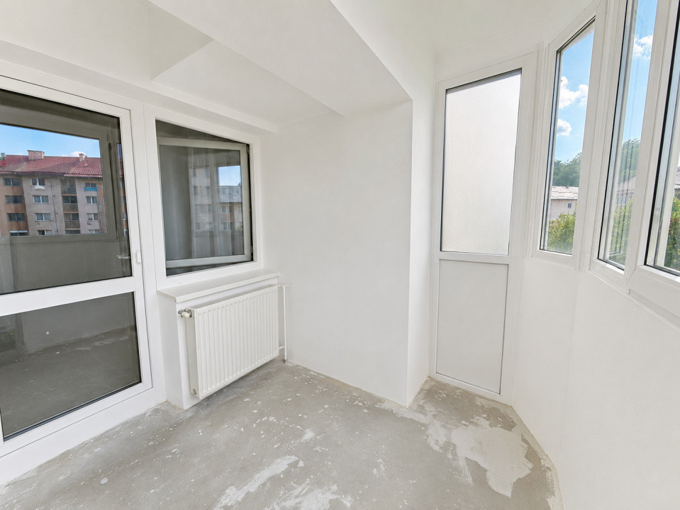 Apartament decomandat 3 camere | 2 bai | parcare inclusa | zona Noua