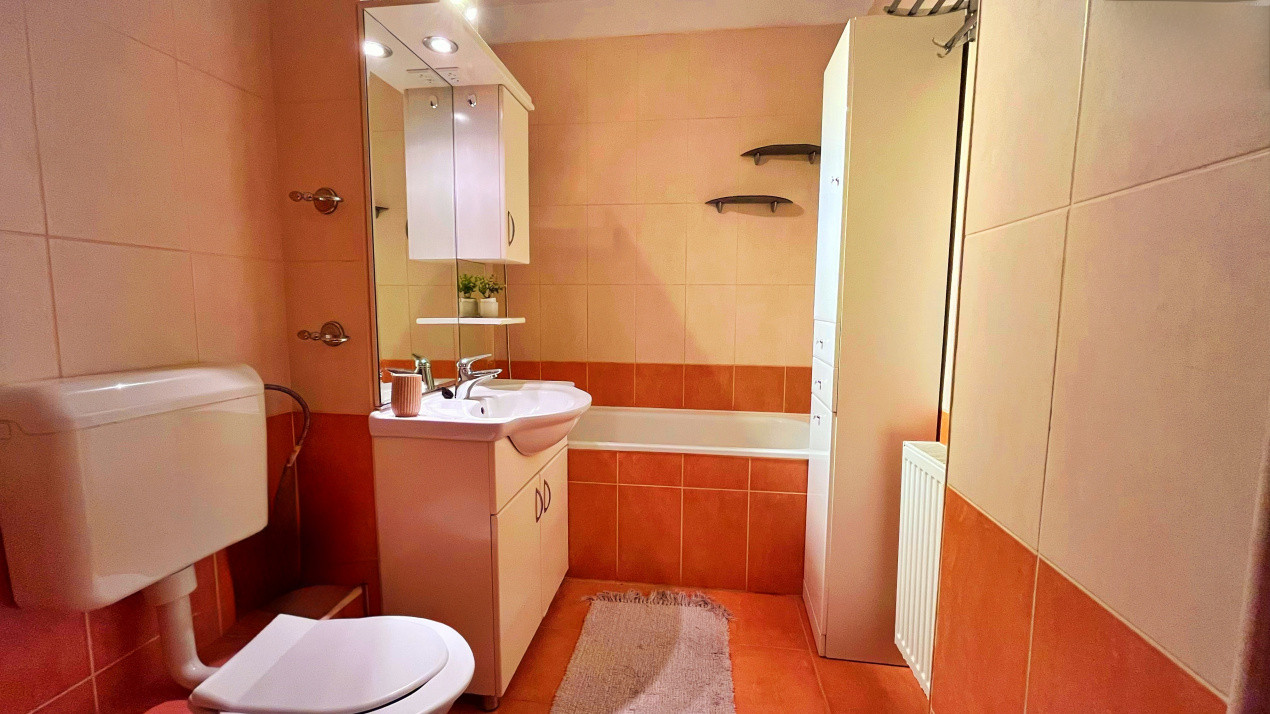 Apartament cu 3 camere in zona Onix 