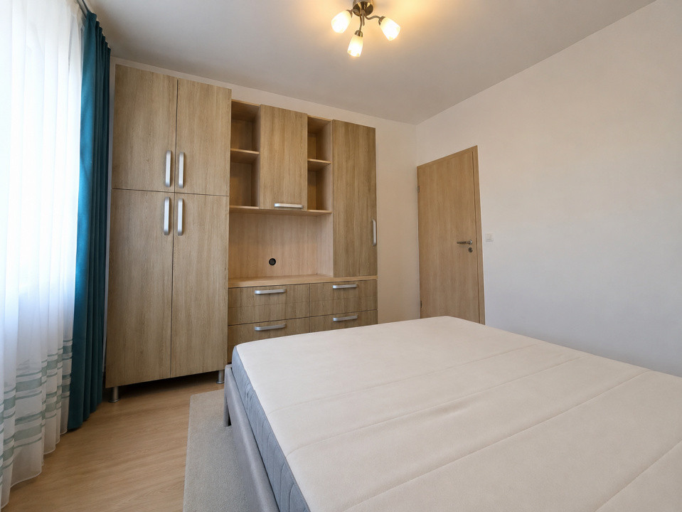 Apartament 2 camere | decomandat | gradina proprie | Tractorul - Parcare Inclusa