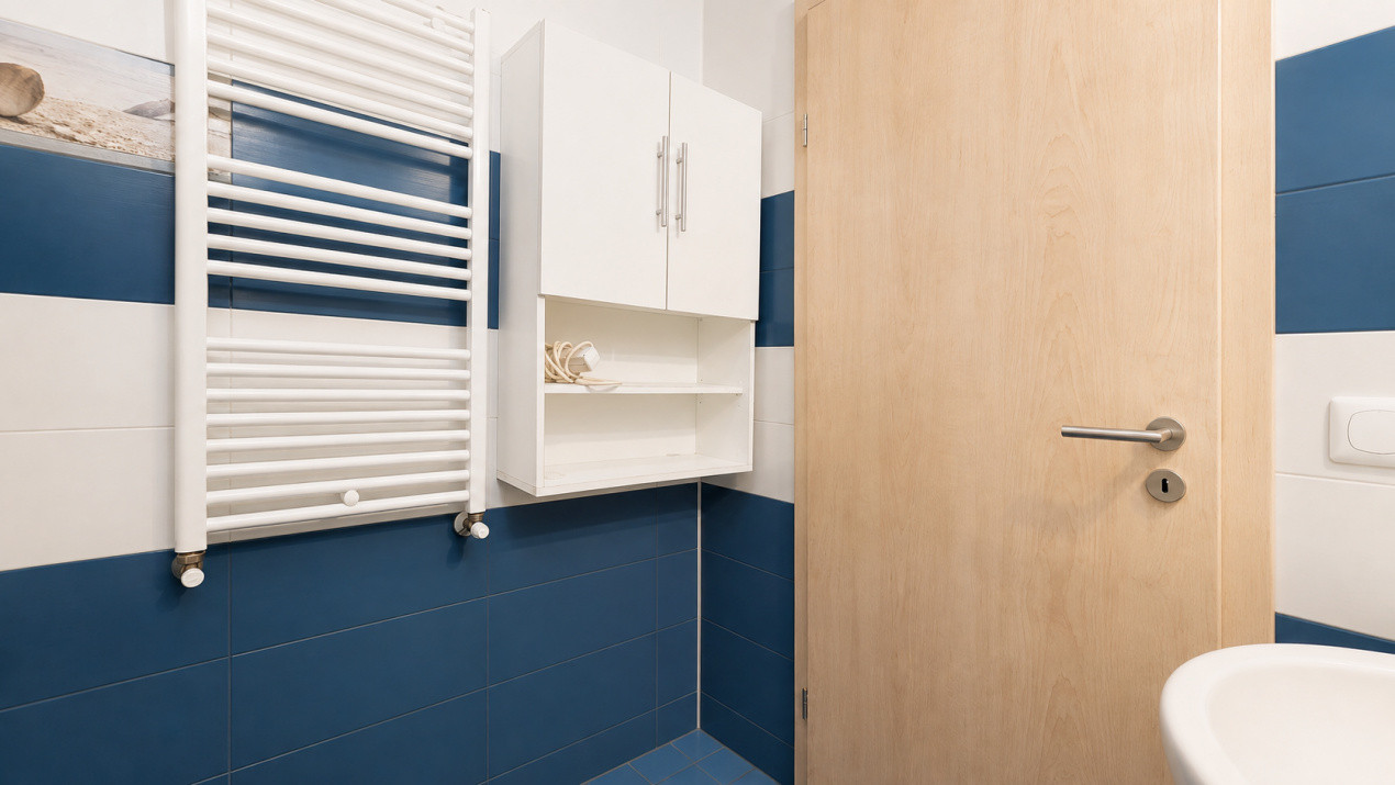 Apartament 2 camere | decomandat | gradina proprie | Tractorul - Parcare Inclusa