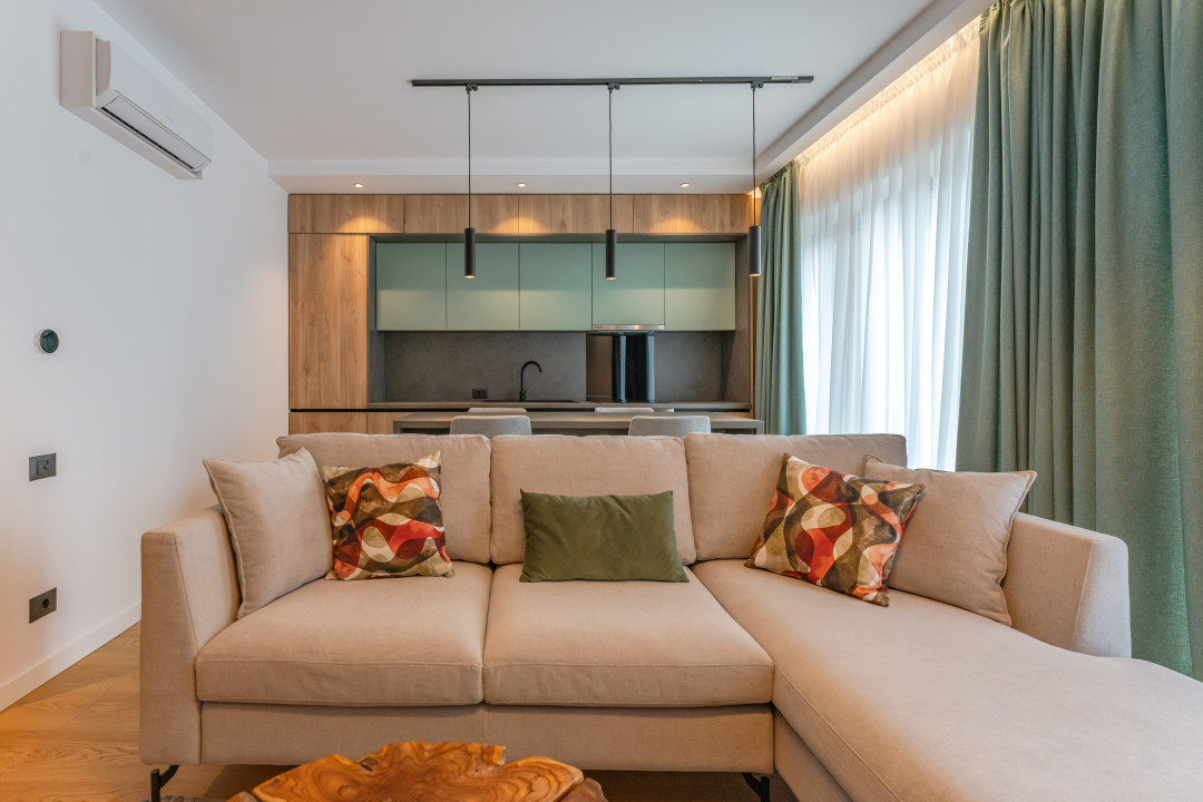 Apartament tip Studio lux in zona centrala! 