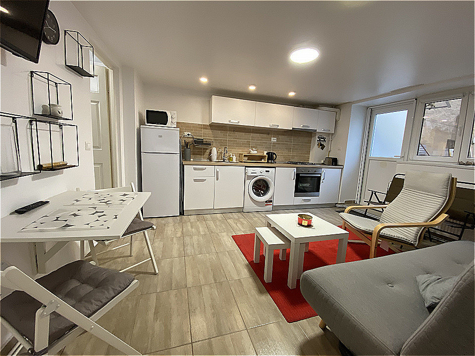 Ultracentral Brașov | Studio cu terasă 25 mp & vedere Tâmpa | 0% comision