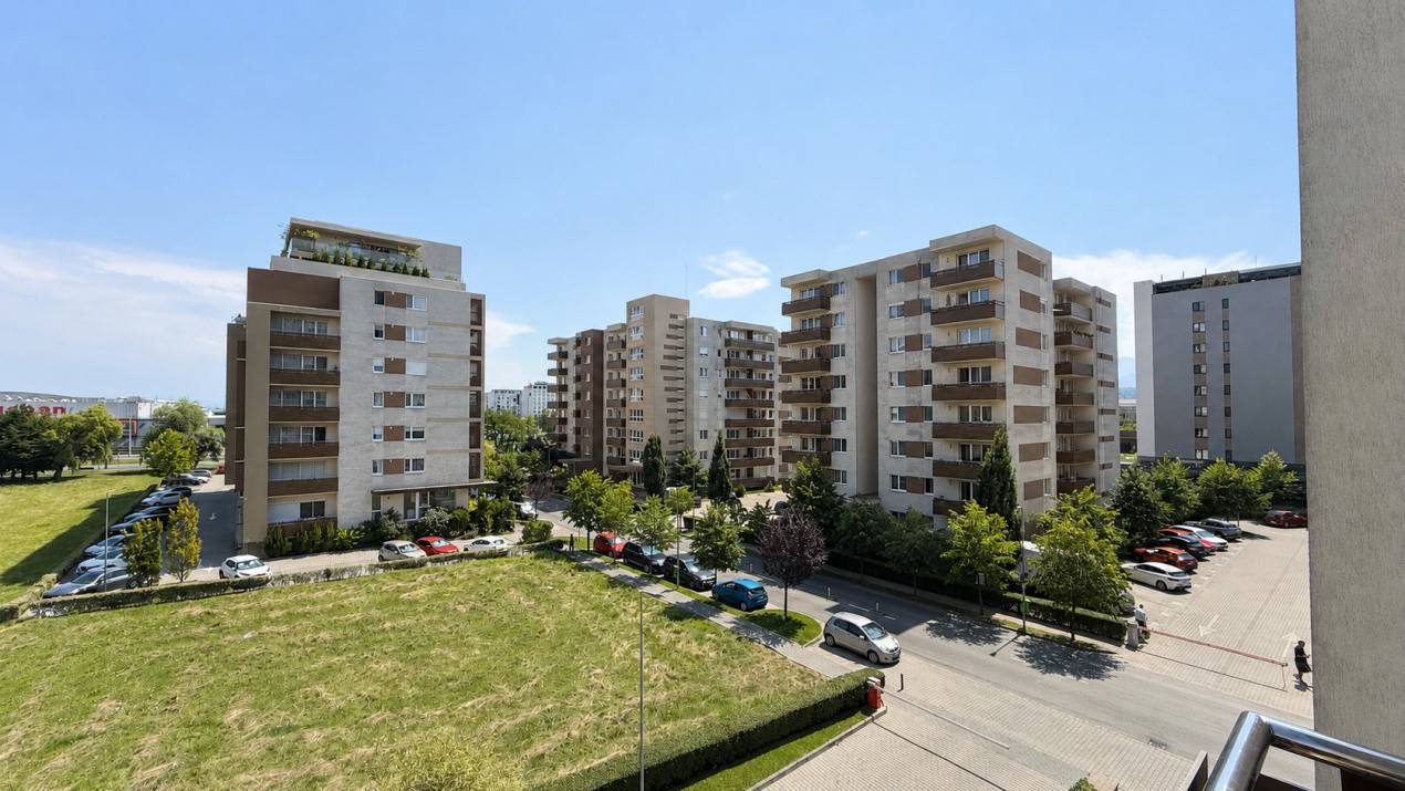 Urban Coresi– studio cu terasa | aproape de tot ce conteaza | Mall Coresi 