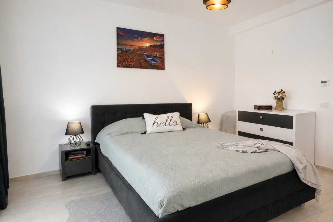 Apartament tip penthouse | Tractorul – Coresi | loc de parcare