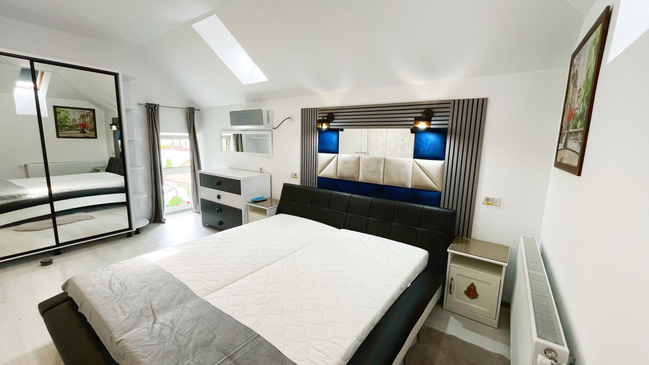 Apartament cu 3 camere în zona Centrală/ Strada Lungă