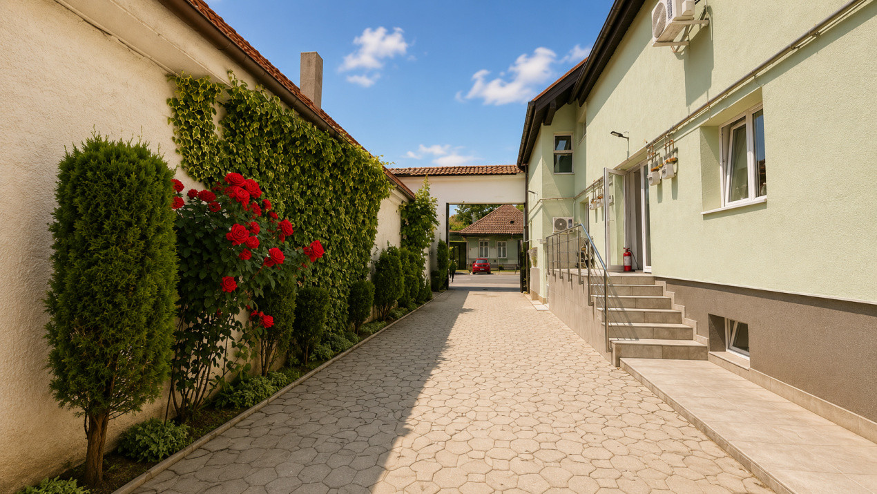 Apartament cu 3 camere în zona Centrală/ Strada Lungă