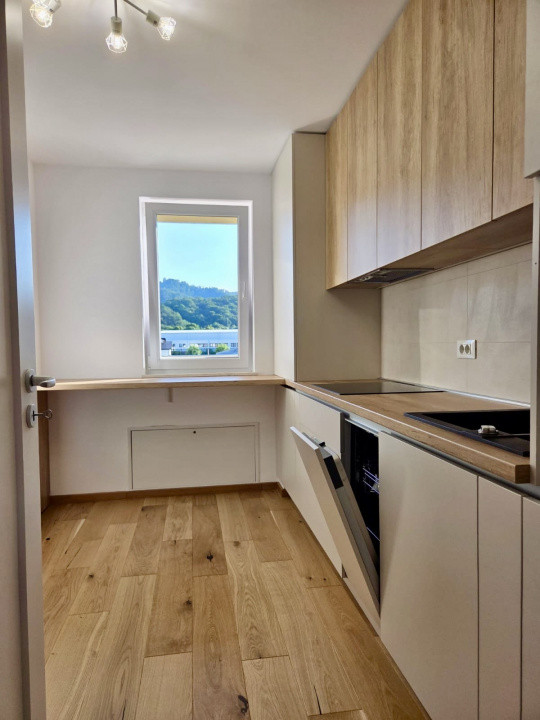 Apartament modern cu 3 camere in Urban Plaza