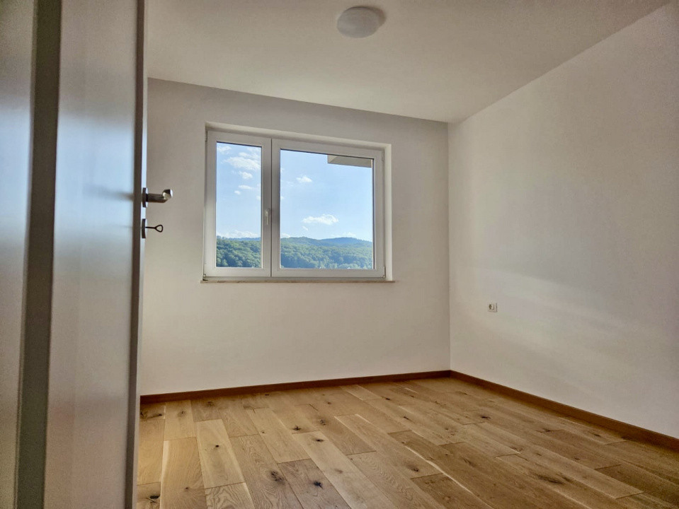 Apartament modern cu 3 camere in Urban Plaza