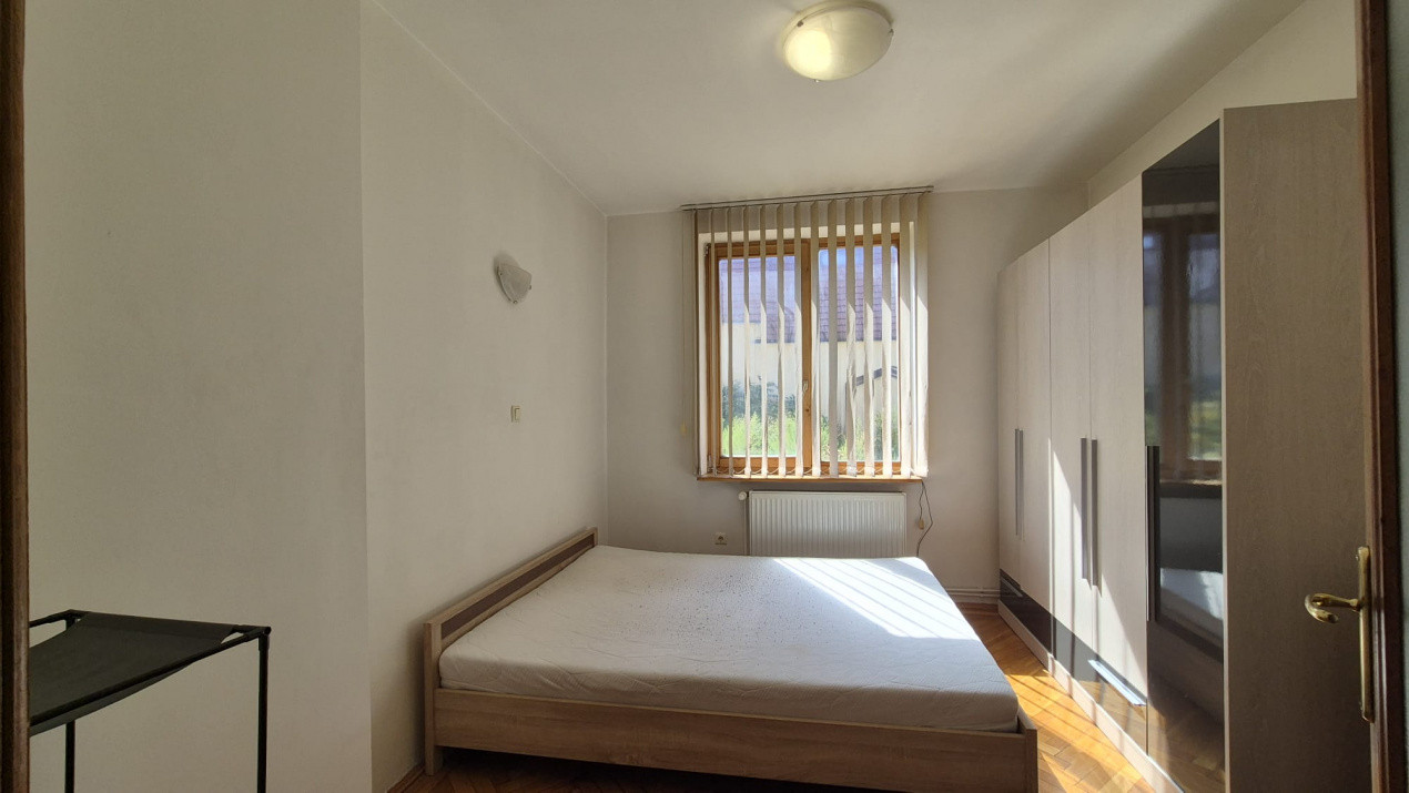 Apartament cu 2 camere pe strada Lunga