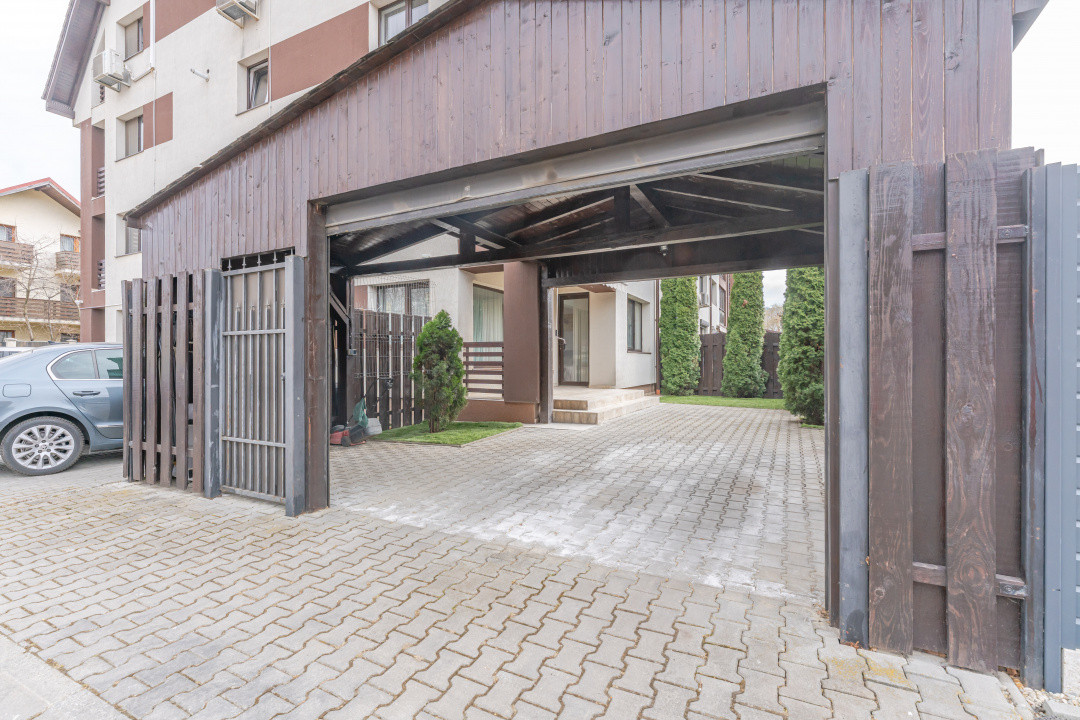 Cartier Tractorul, zona de case/vile, curte privata