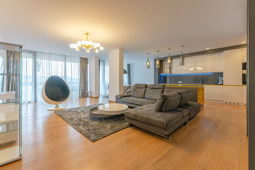 Penthouse Spectaculos | Jacuzzi | Vedere Panoramică | 4 Camere