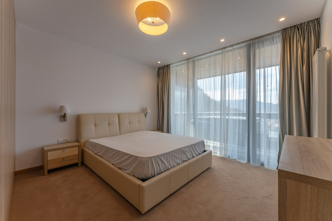 Penthouse Spectaculos | Jacuzzi | Vedere Panoramică | 4 Camere