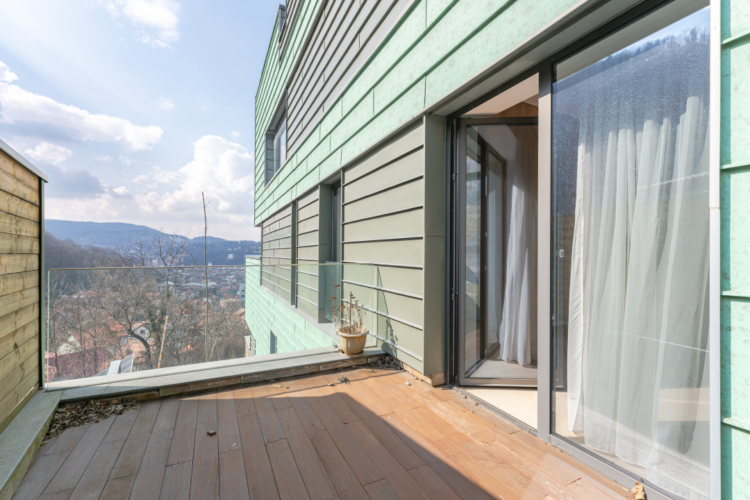 Penthouse Spectaculos | Jacuzzi | Vedere Panoramică | 4 Camere