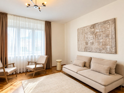 Apartament modern la casa in zona Grivitei