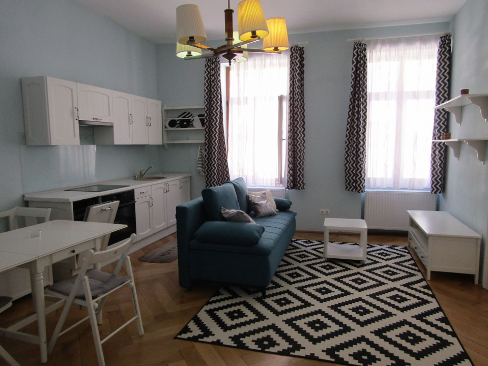Apartament cu 2 camere in zona ultracentrala
