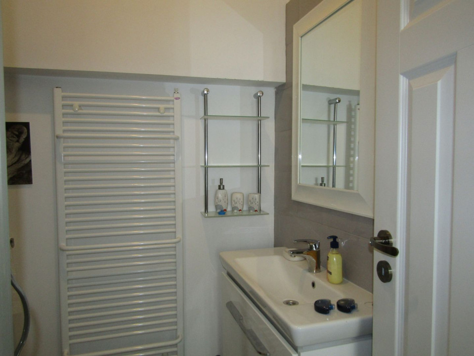 Apartament cu 2 camere in zona ultracentrala