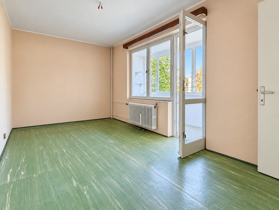 Apartament insorit,  cu mult potential, langa AFI mall/Tribunal/Directia Fiscala