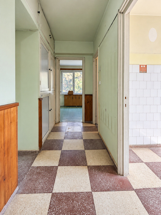 Apartament insorit,  cu mult potential, langa AFI mall/Tribunal/Directia Fiscala