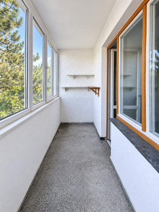 Apartament insorit,  cu mult potential, langa AFI mall/Tribunal/Directia Fiscala